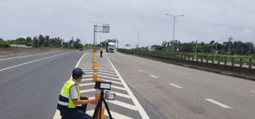 返程高峰遇到高速測速,領克教你小妙招