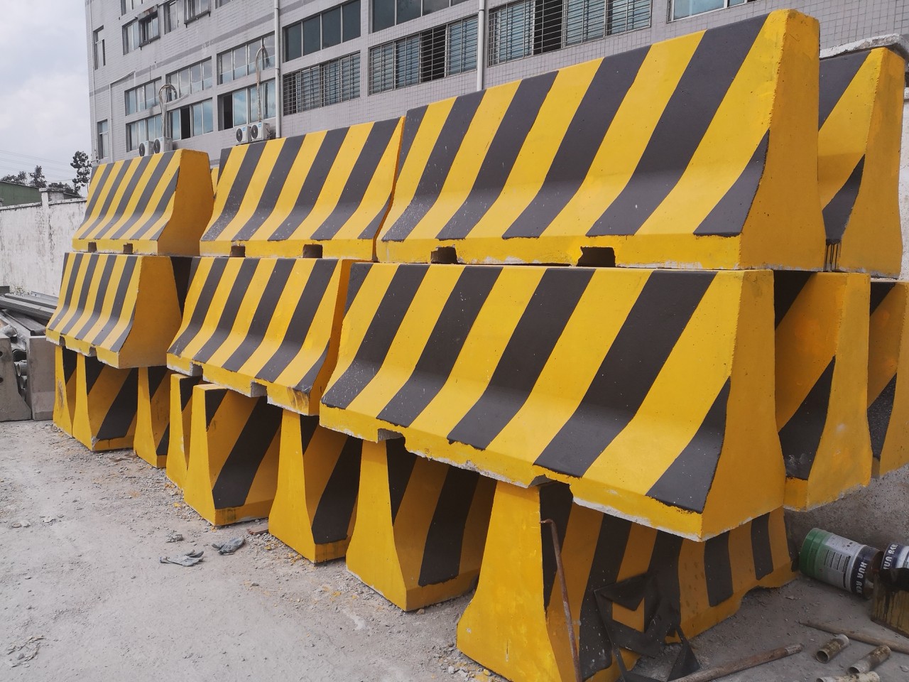 新澤西護欄 高速公路的安全衛(wèi)士